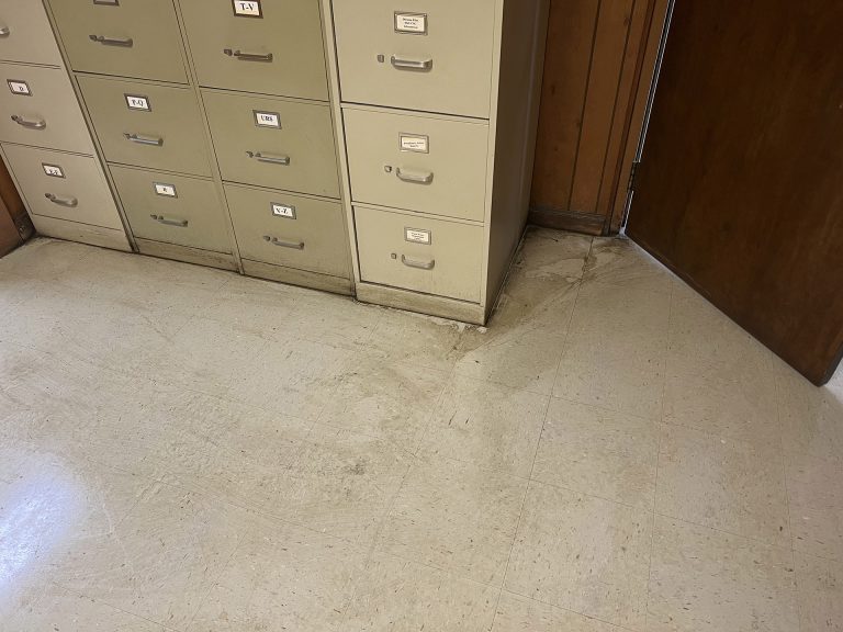 officefloorBefore
